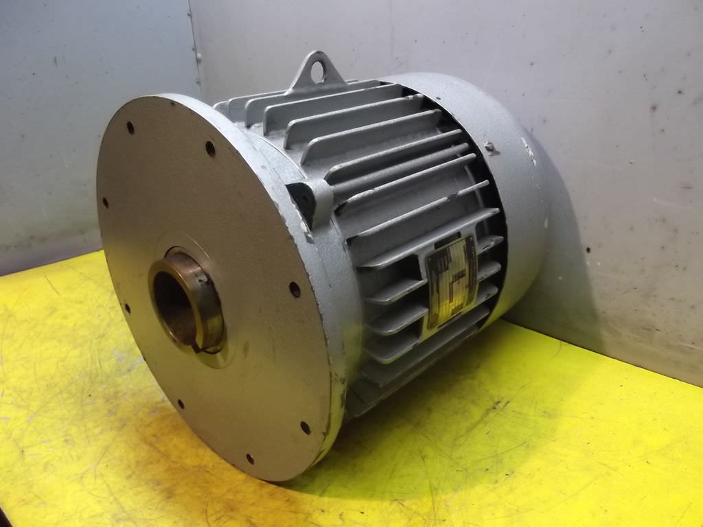 Elektromotor 8,5 kW 1450 U/min von Stelzer - DRK54SW