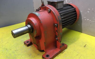 Getriebemotor 0,6 kW 32 U/min von VEM - 73 KRA 90/3/6