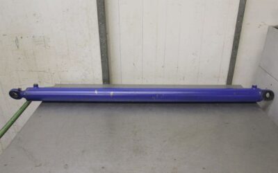 Alternative view of Hydraulikzylinder von unbekannt - Hub 1200 mm