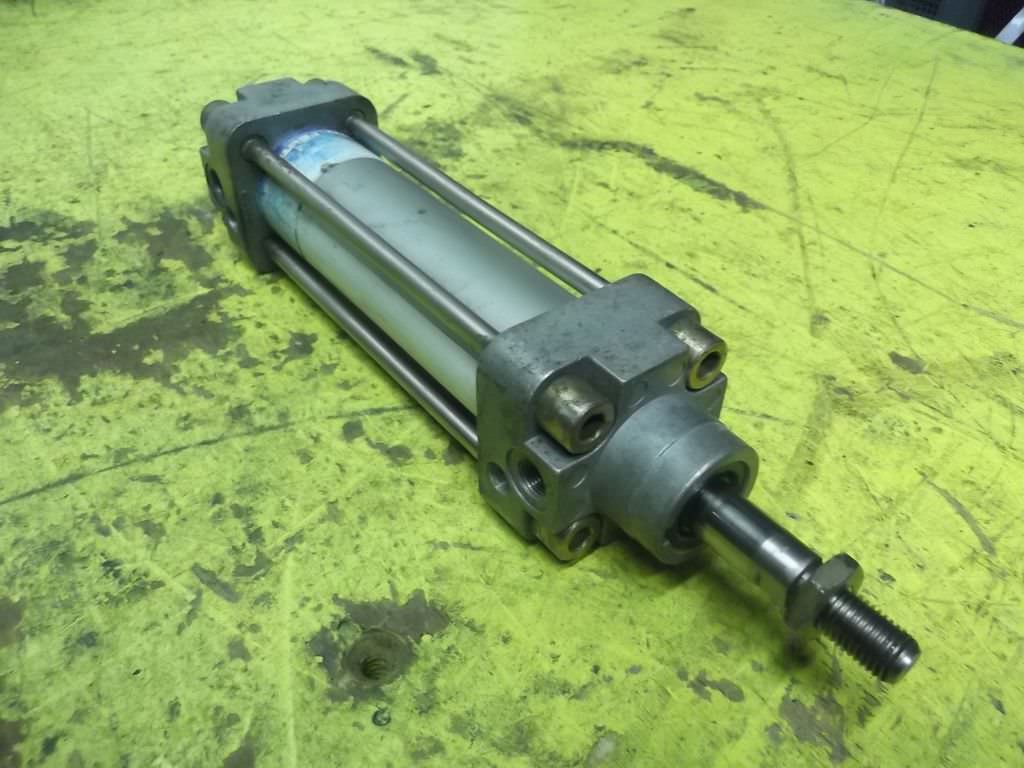 Pneumatikzylinder von Festo - 32/80 – Bild 2