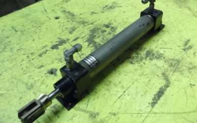 Pneumatikzylinder von Bürkert - 041/ 6/2 000