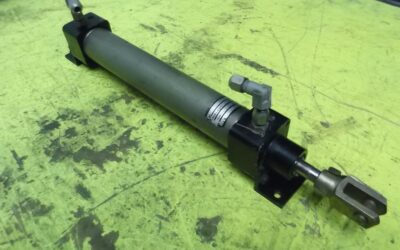 Alternative view of Pneumatikzylinder von Bürkert - 041/ 6/2 000