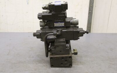 Alternative view of Steuerblock mit 6 Stück Wegeventilen von Yuken - MSW-01-X-30 FHCG-02