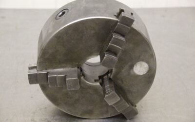 Alternative view of Dreibackenfutter von unbekannt - Durchmesser 200 mm