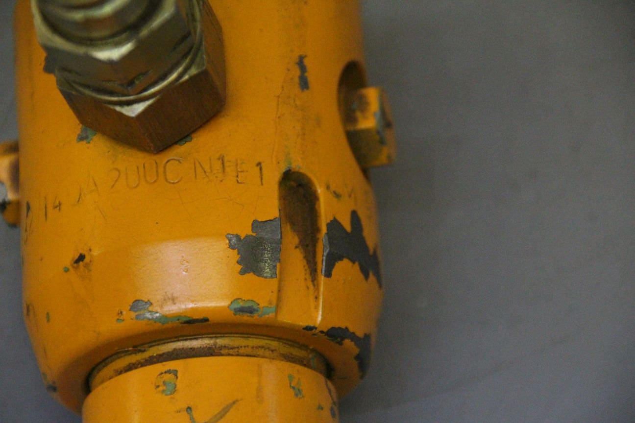 Hydraulikzylinder von unbekannt - Hub 200 mm – Bild 6