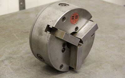 Alternative view of Dreibackenfutter von WMW Niles - Durchmesser 200 mm