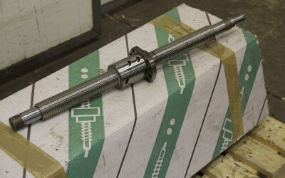 Alternative view of Kugelumlaufspindel mit Mutter von WARNER ELECTRIC - Gewindelänge 505 mm