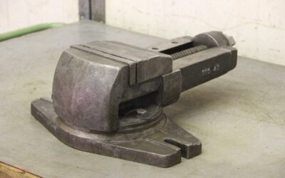 Maschinenschraubstock von unbekannt - Spannweite 190 mm