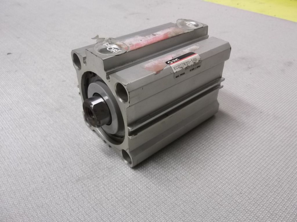 Kompaktzylinder von SMC - ECDQ2B50-50D