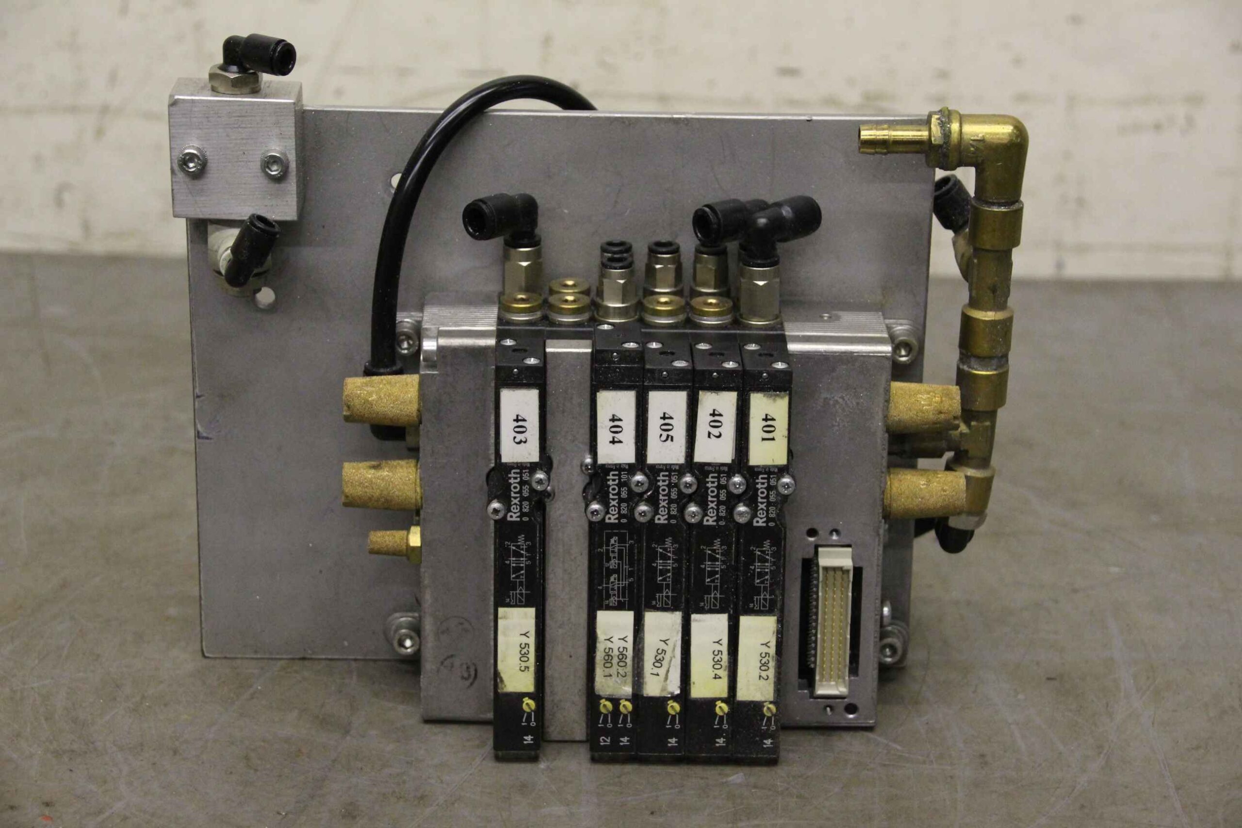 Ventilinseln von BJM Rexroth - 24V DC – Bild 3