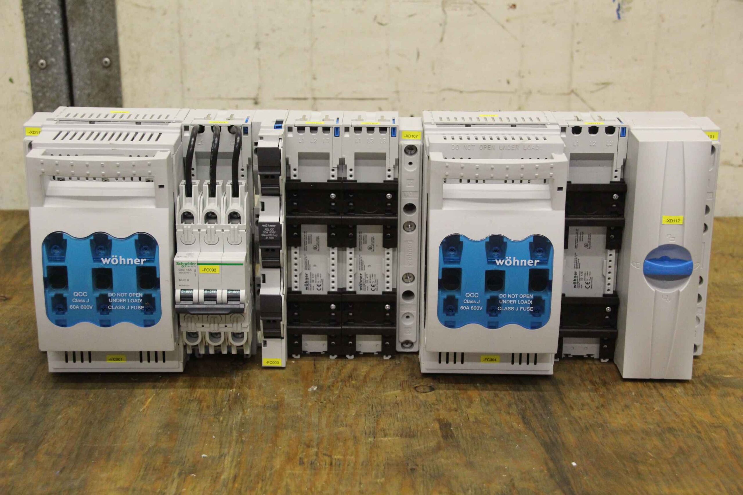 Hilfsstromschalter von Schneider wöhner - Multi 9 wöhner QCC – Bild 3