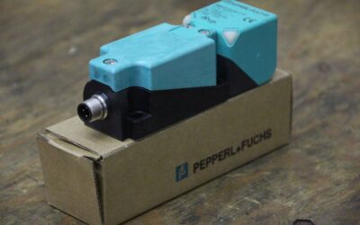 Induktiver Sensor von Pepperl+Fuchs - NBN40-U1-A2-T-V1