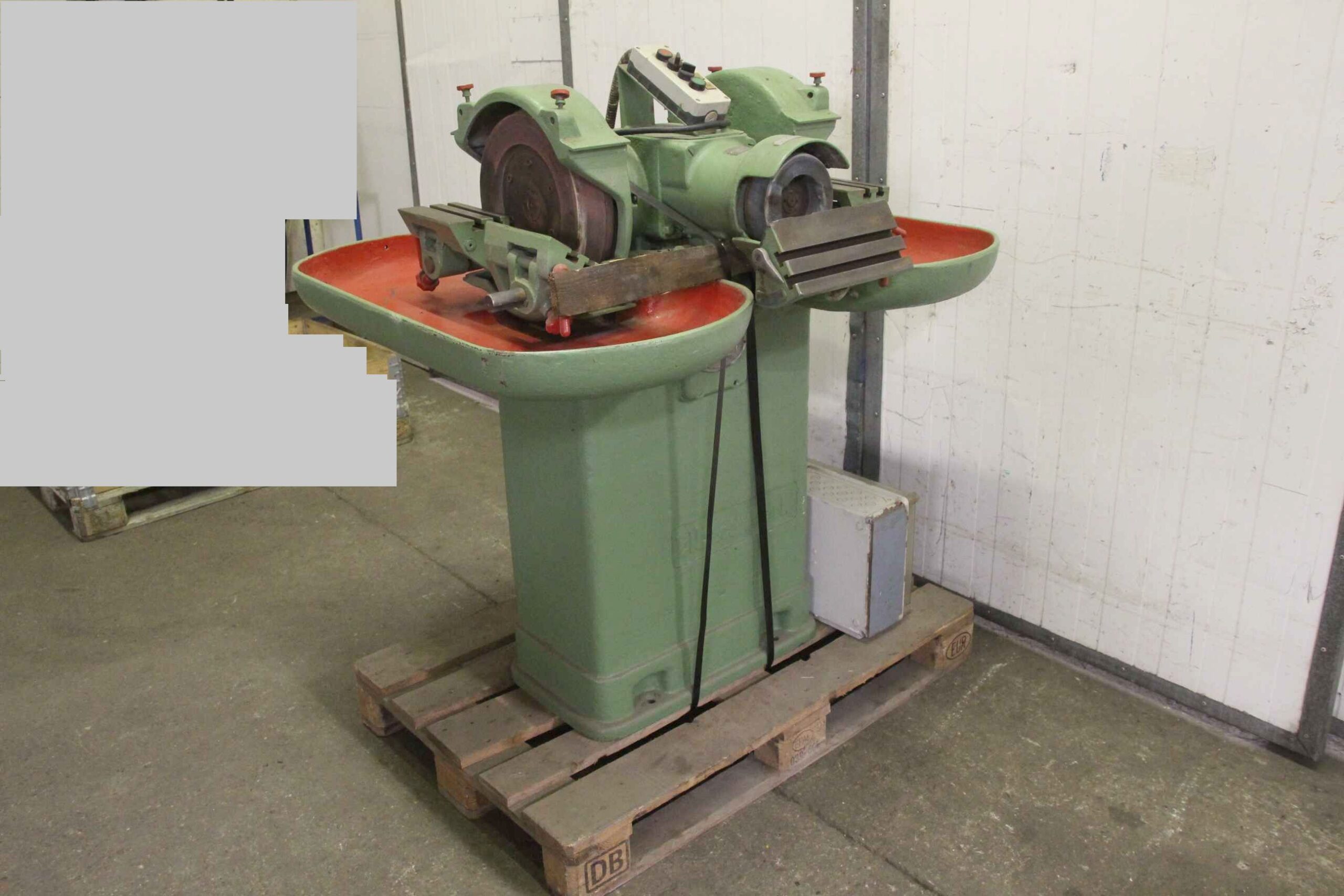 Werkzeugschleifmaschine von Elbtalwerk - Tsingtau