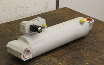 Alternative view of Hydraulikzylinder von GSL German Standard Lift - D120050   Hub 302 mm