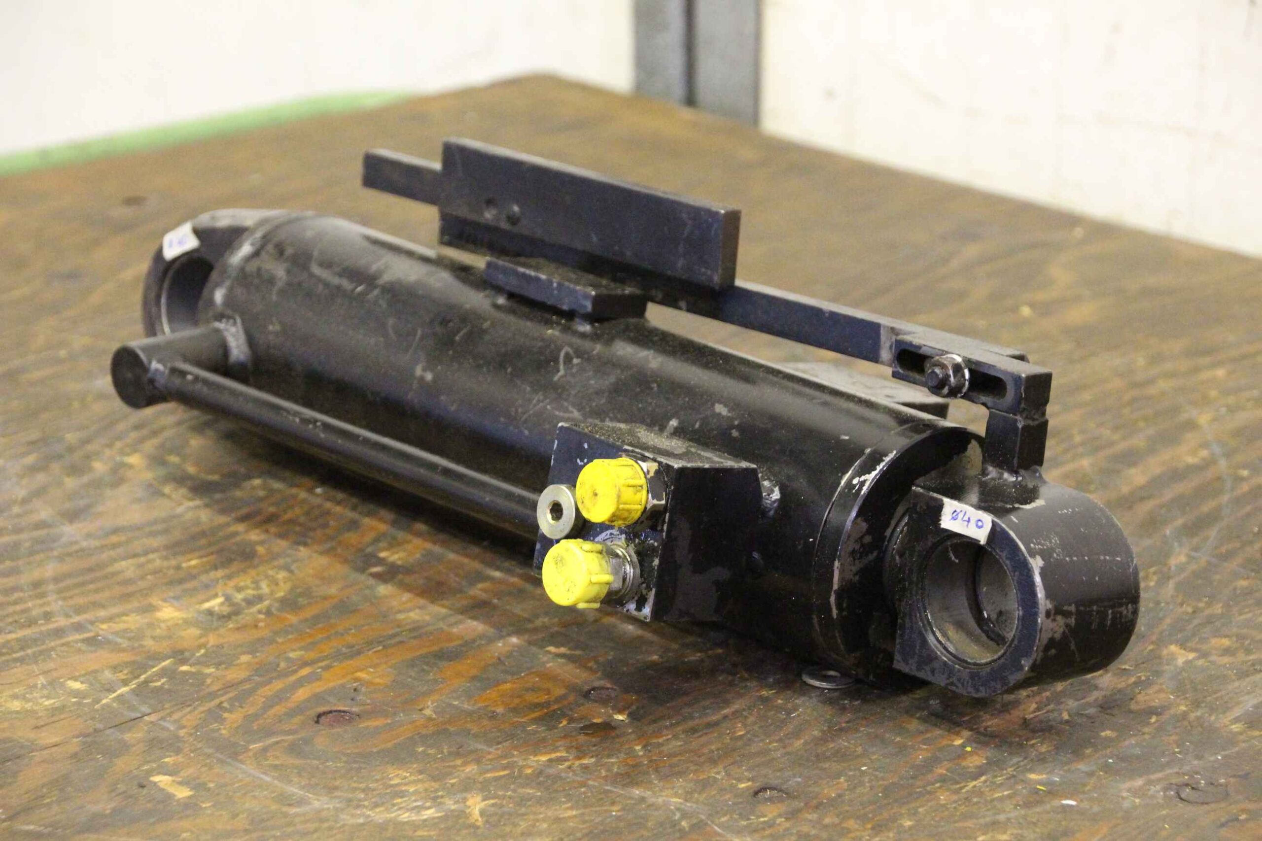 Hydraulikzylinder von GSL German Standard Lift - D080045LLV20250