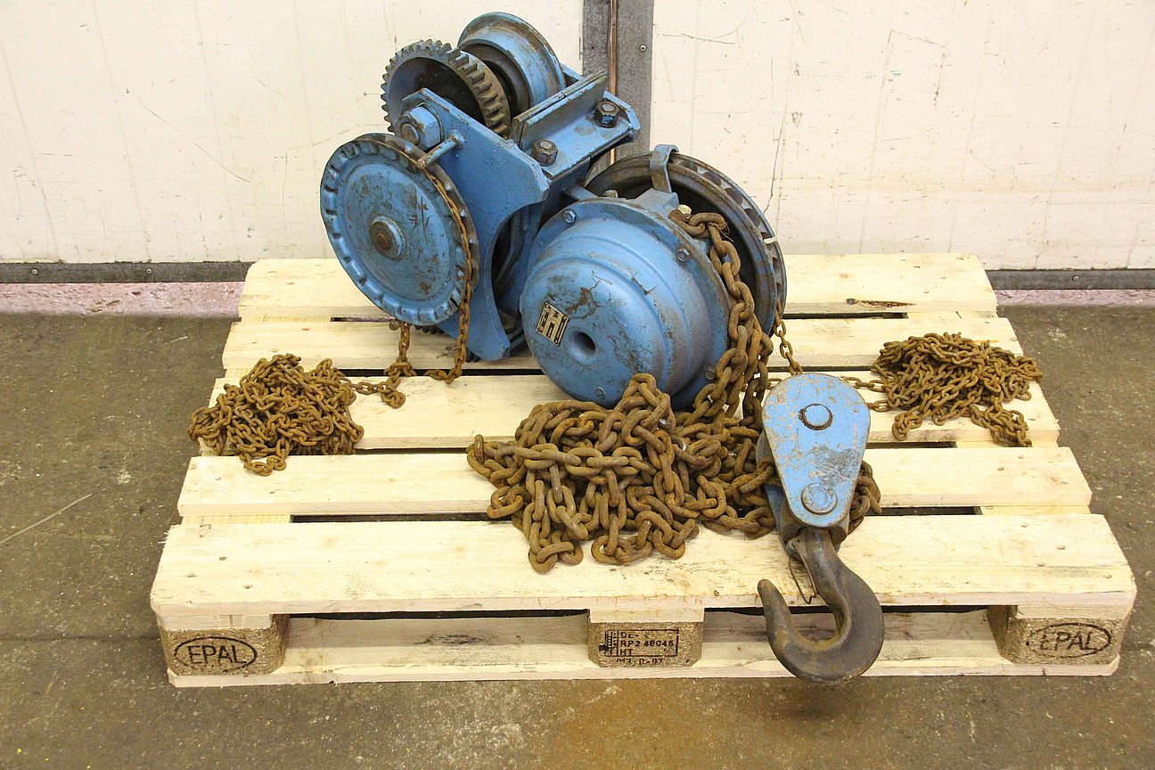 Hand-Kettenzug mit Fahrwerk 5000 kg von VEB - Kettenlänge 4,0 m