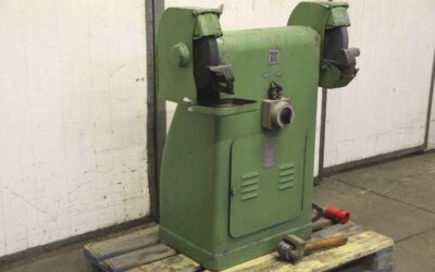 Alternative view of Doppelschleifbock von VEB - SE 2x315/1