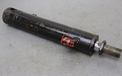 Hydraulikzylinder von unbekannt - Hub 218 mm