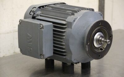 Alternative view of Elektromotor 1,1 kW 1500 U/min von SEW - 220/380 V 1500 U/min