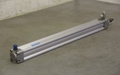 Alternative view of Pneumatikzylinder von Festo - DNU-32-420-PPV-A