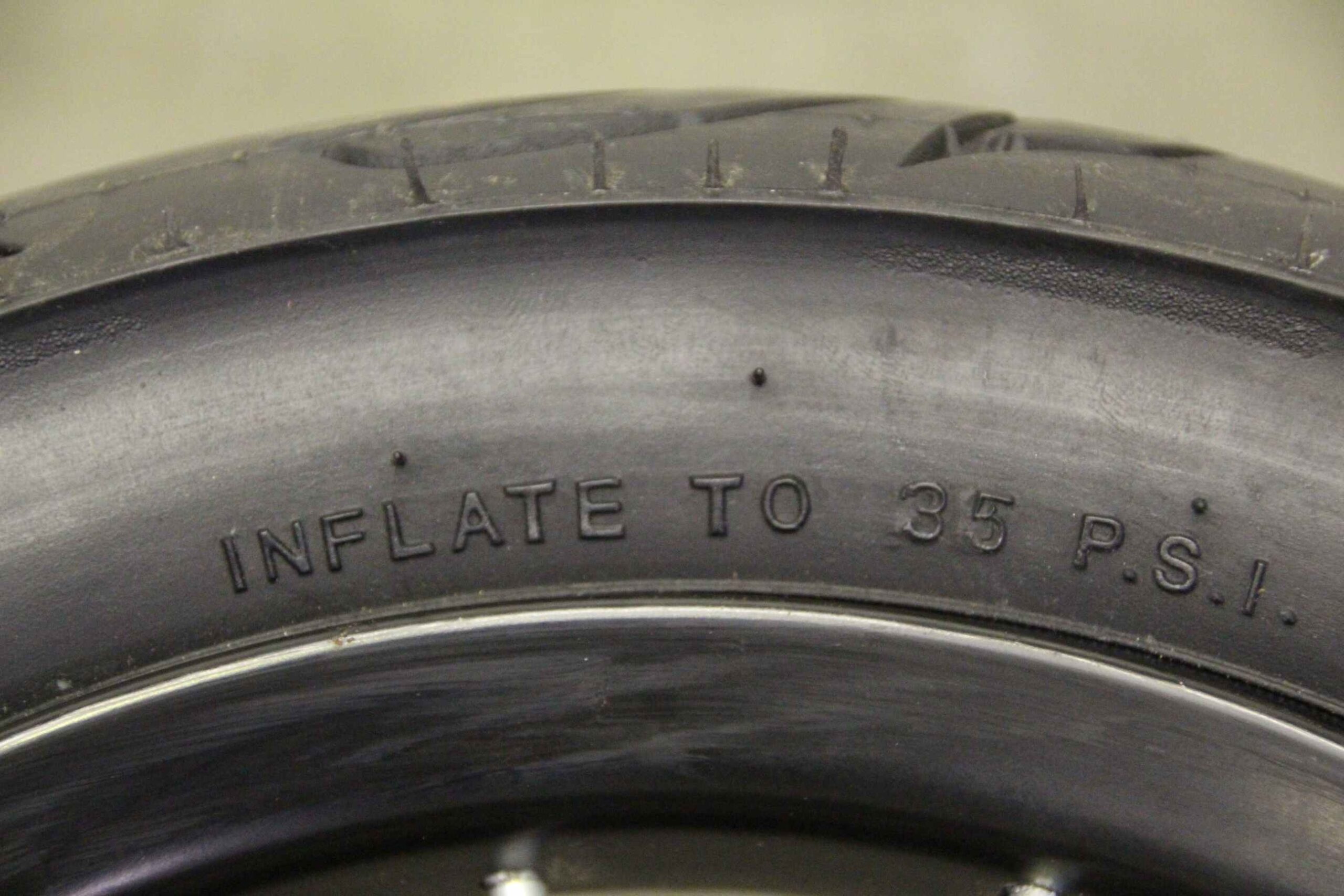 Komplettrad mit Bremse von Innova Apse - 12 1/2 x 2 1/4 (57-203) – Bild 7