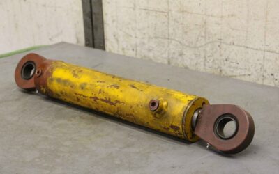 Hydraulikzylinder von unbekannt - Hub 295 mm