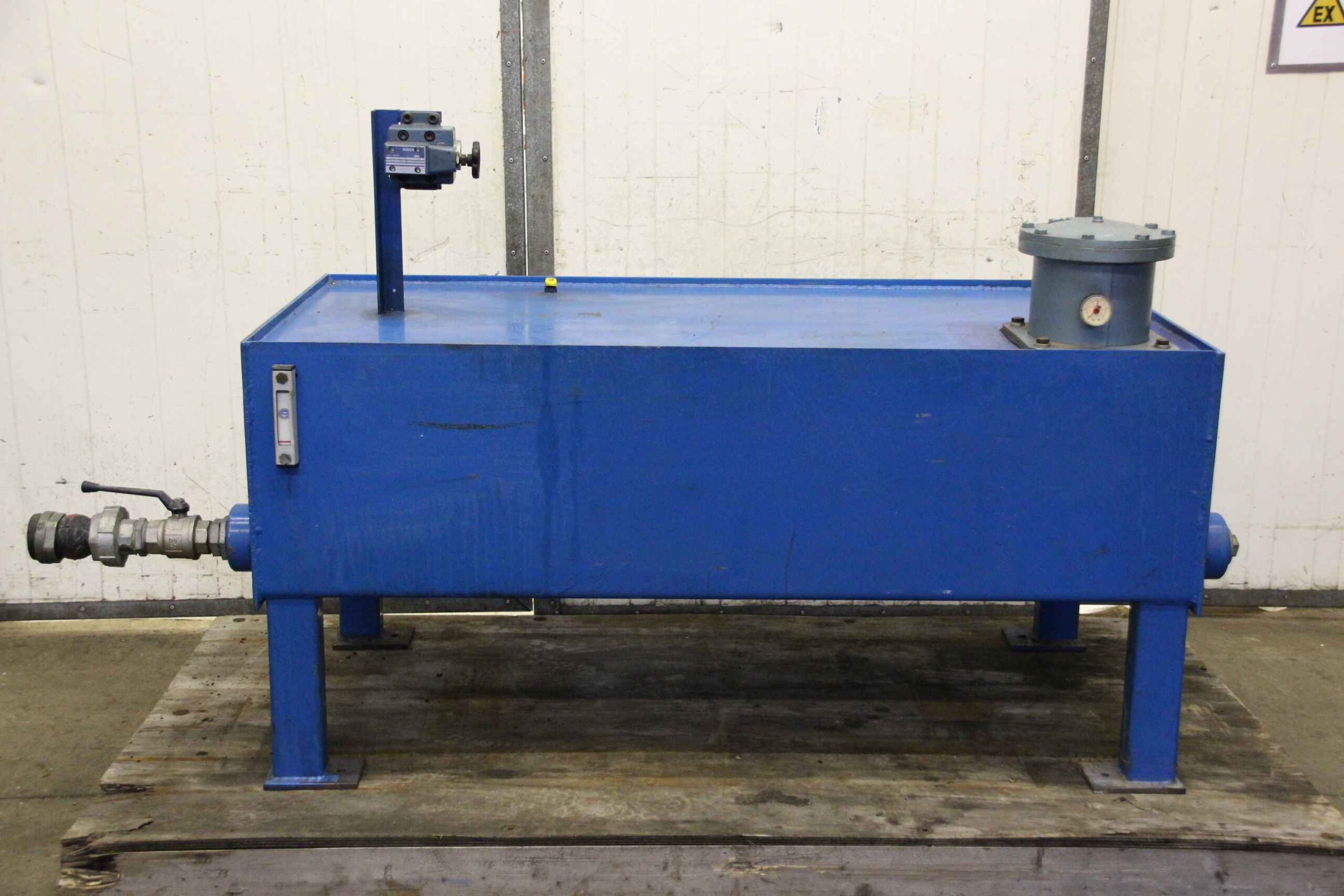 Hydrauliköltank 420 Liter von unbekannt - 1870/730/H1070 mm – Bild 3