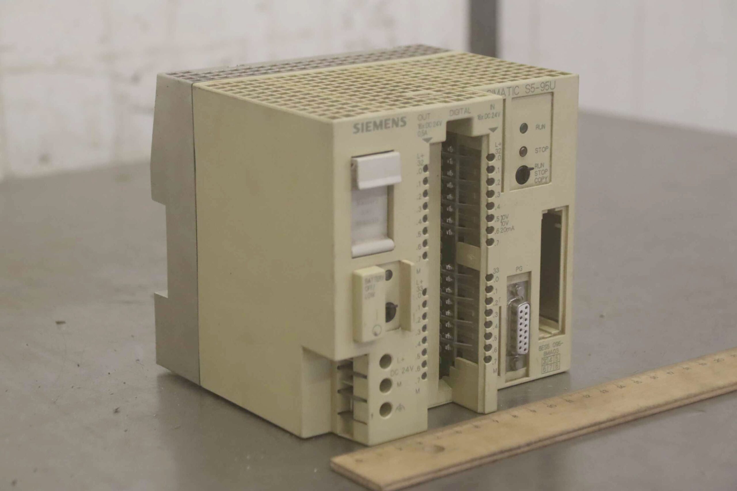 Kompaktgerät von Siemens - 6ES5 095-8MA03 Simatic S5 – Bild 2