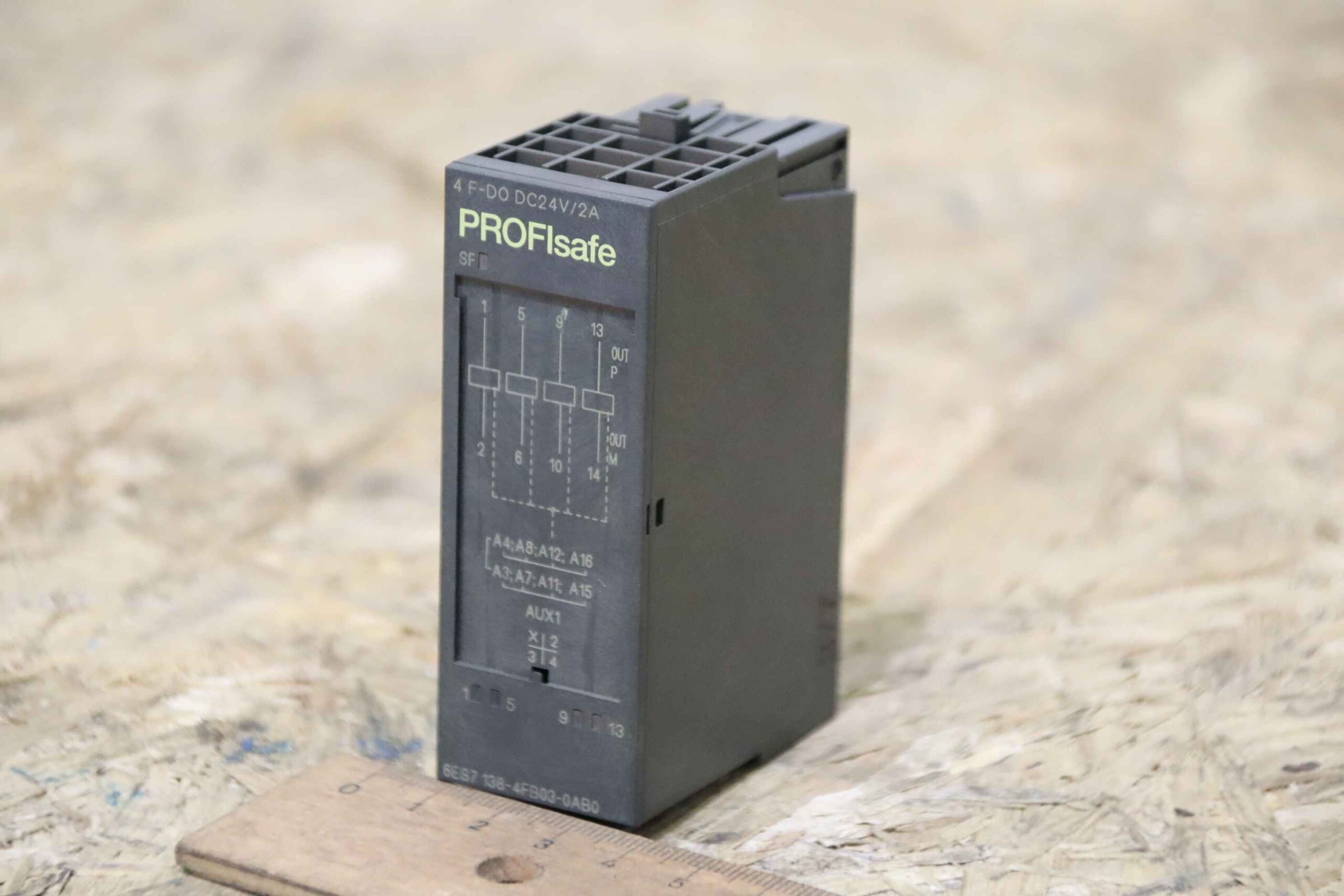 Elektronikmodul ET 200S von Siemens - 6ES7 138-4FB03-OABO