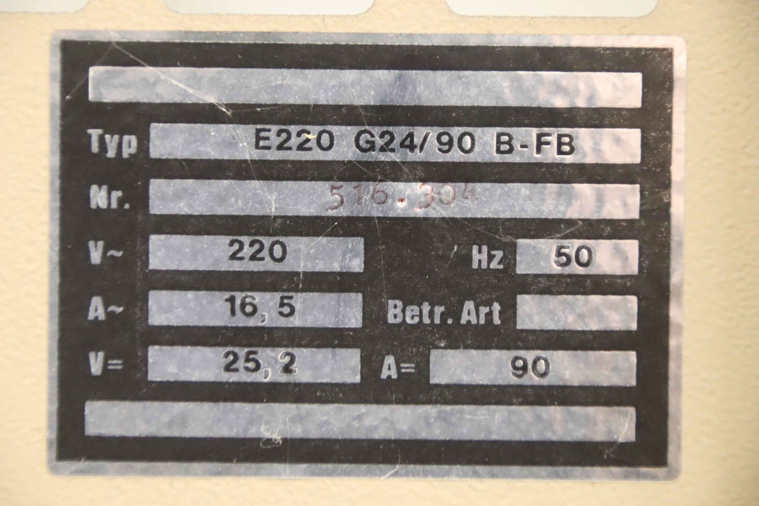 Ladegerät für Stapler 24 V/90 A von Benning - E220 G24/90 B-FB – Bild 7