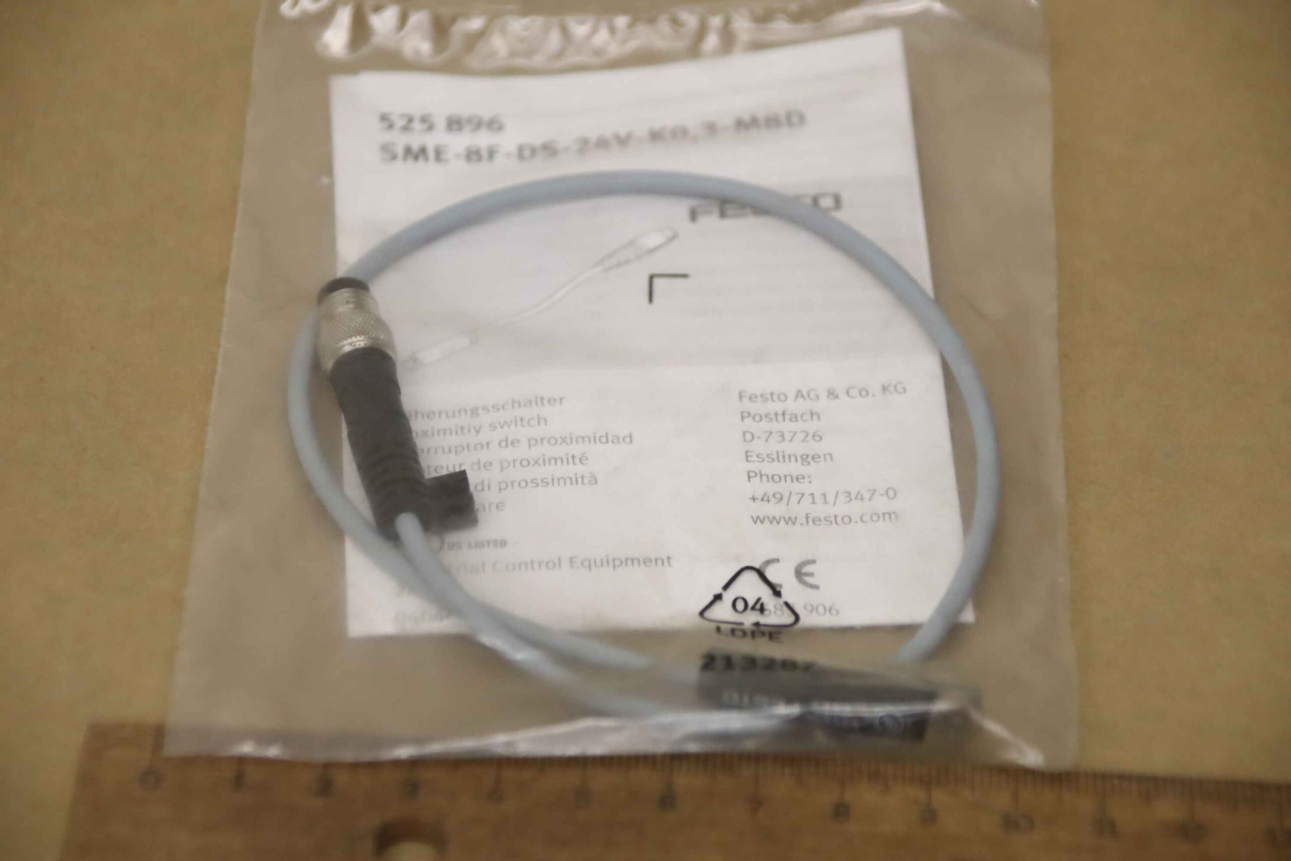 Näherungsschalter von Festo - SME-8F-DS-24V-K0,3-M8D 525 896 – Bild 3