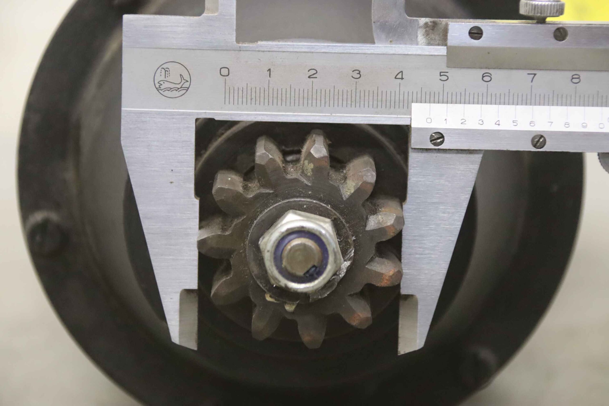 Anlasser Dieselmotor 16 Zylinder von Bosch MWM - 0 001 510 003 RHS 518V16 – Bild 5