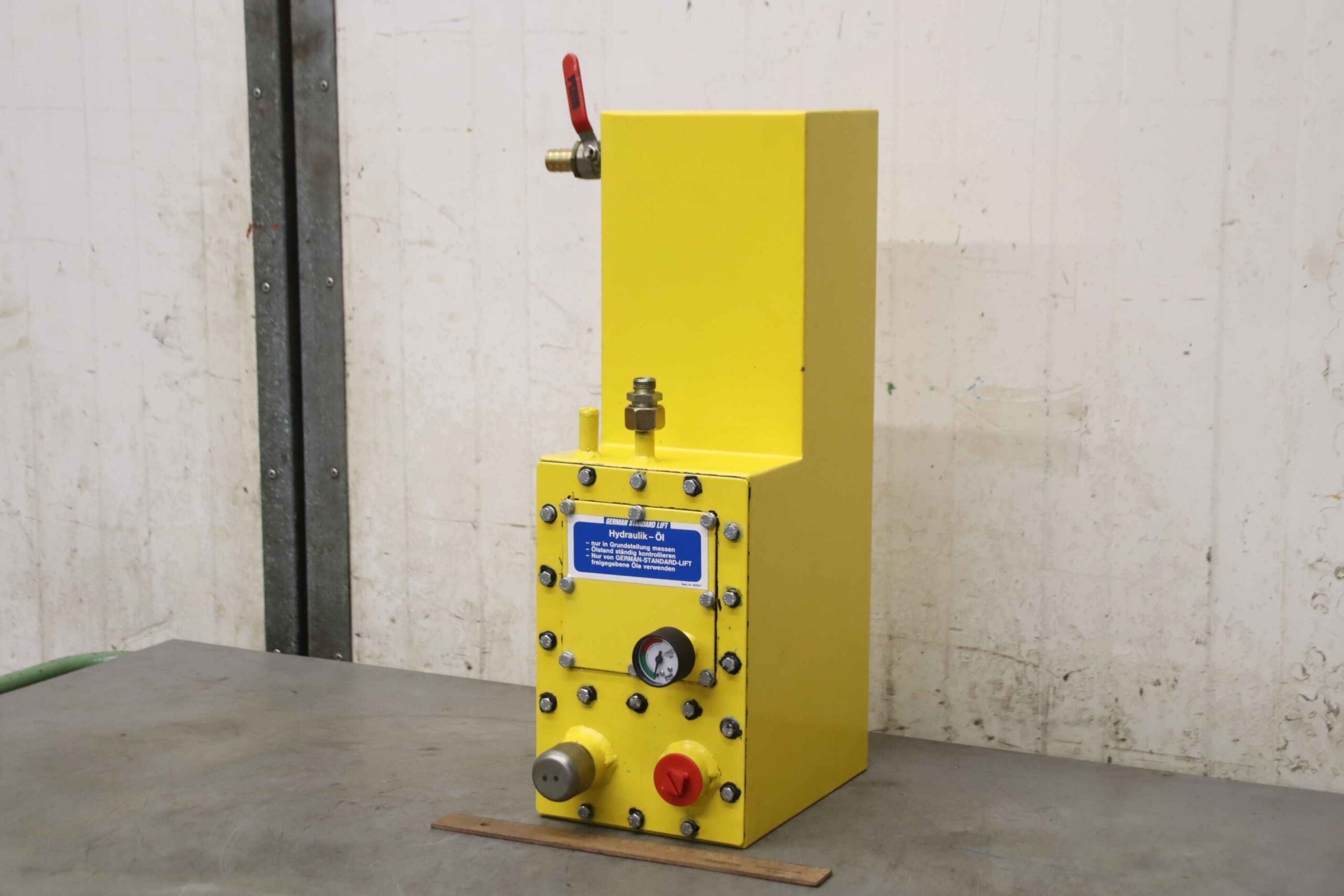 Hydrauliköltank von GSL German Standard Lift - 300/295/H550 mm