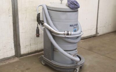 Alternative view of Industriestaubsauger von Nilfisk - GB 726