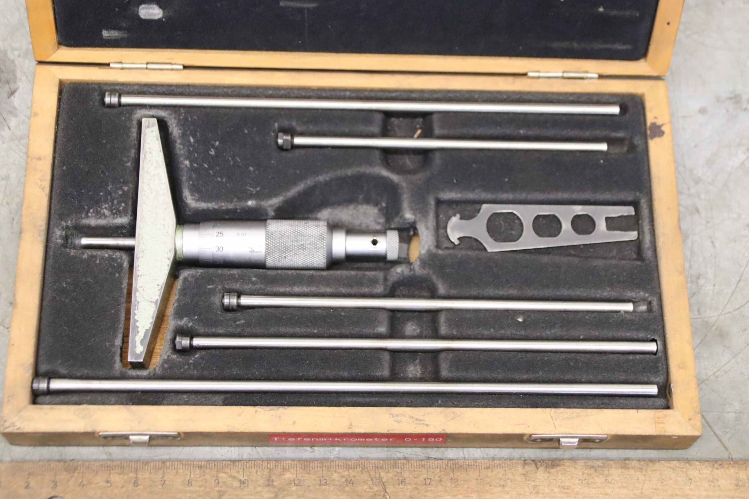Tiefenmikrometer von unbekannt - 0-150 mm – Bild 3