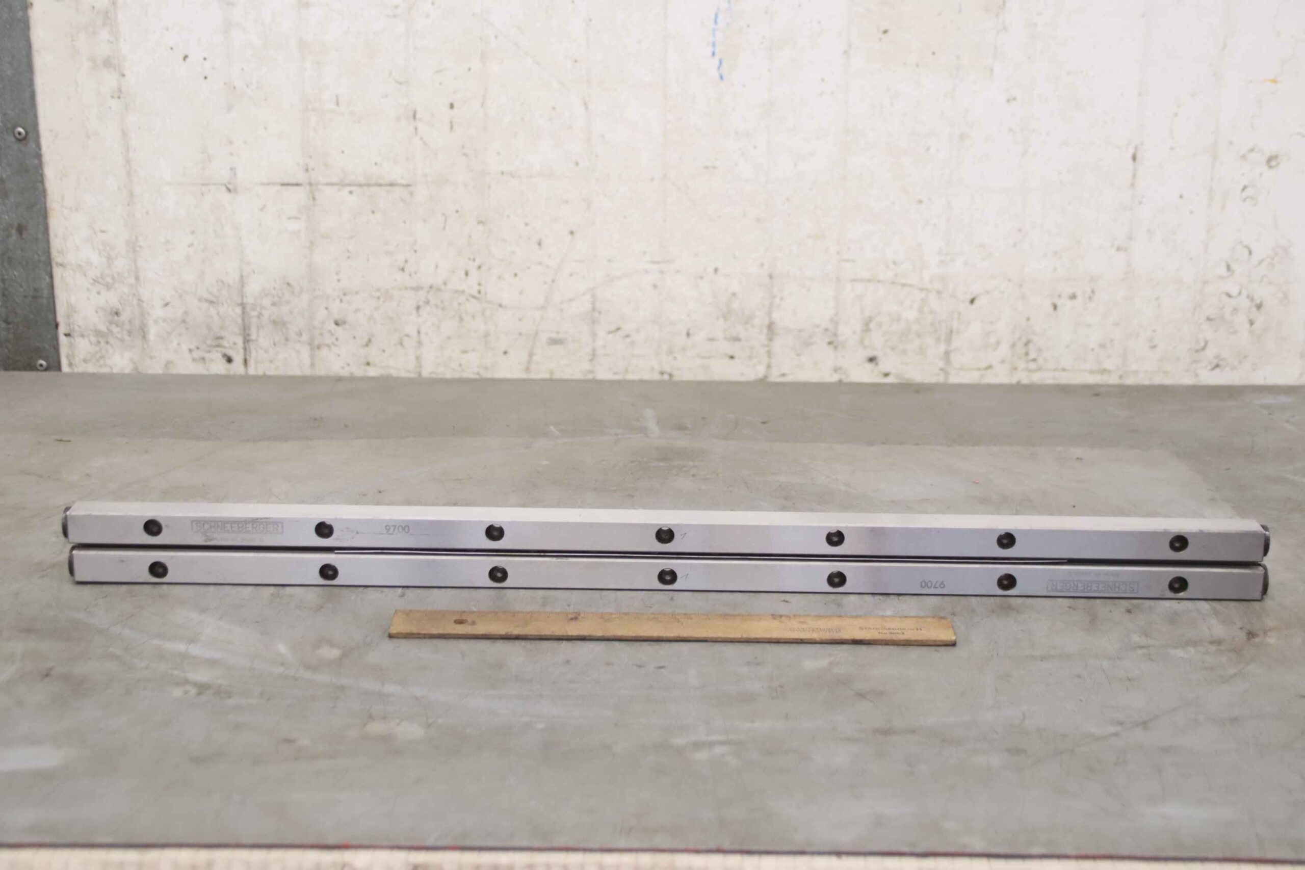 Kreuzrollenführung von Schneeberger - 9700 – Bild 3