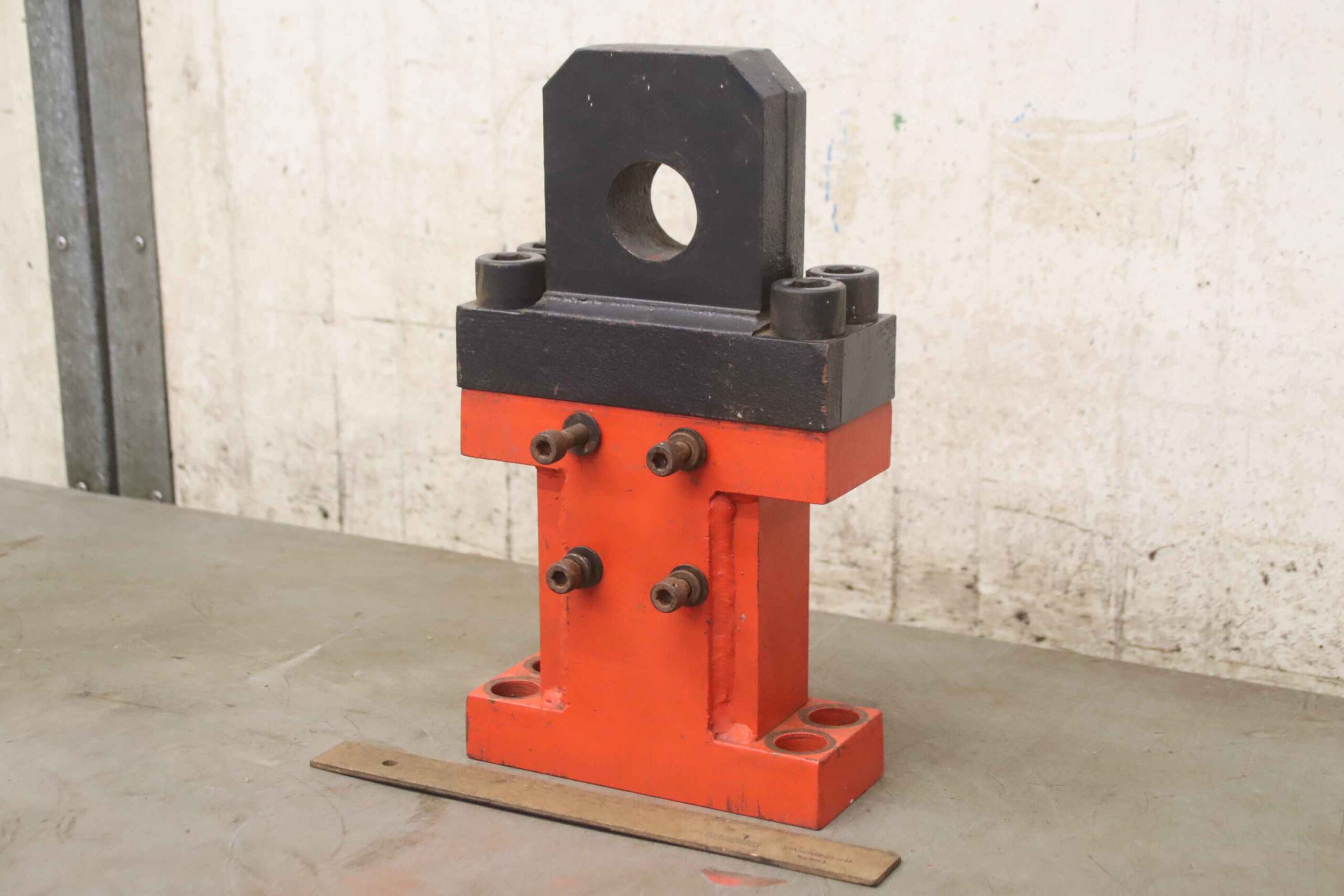 Halterung 2 Stück von unbekannt - 205/80/H370 mm