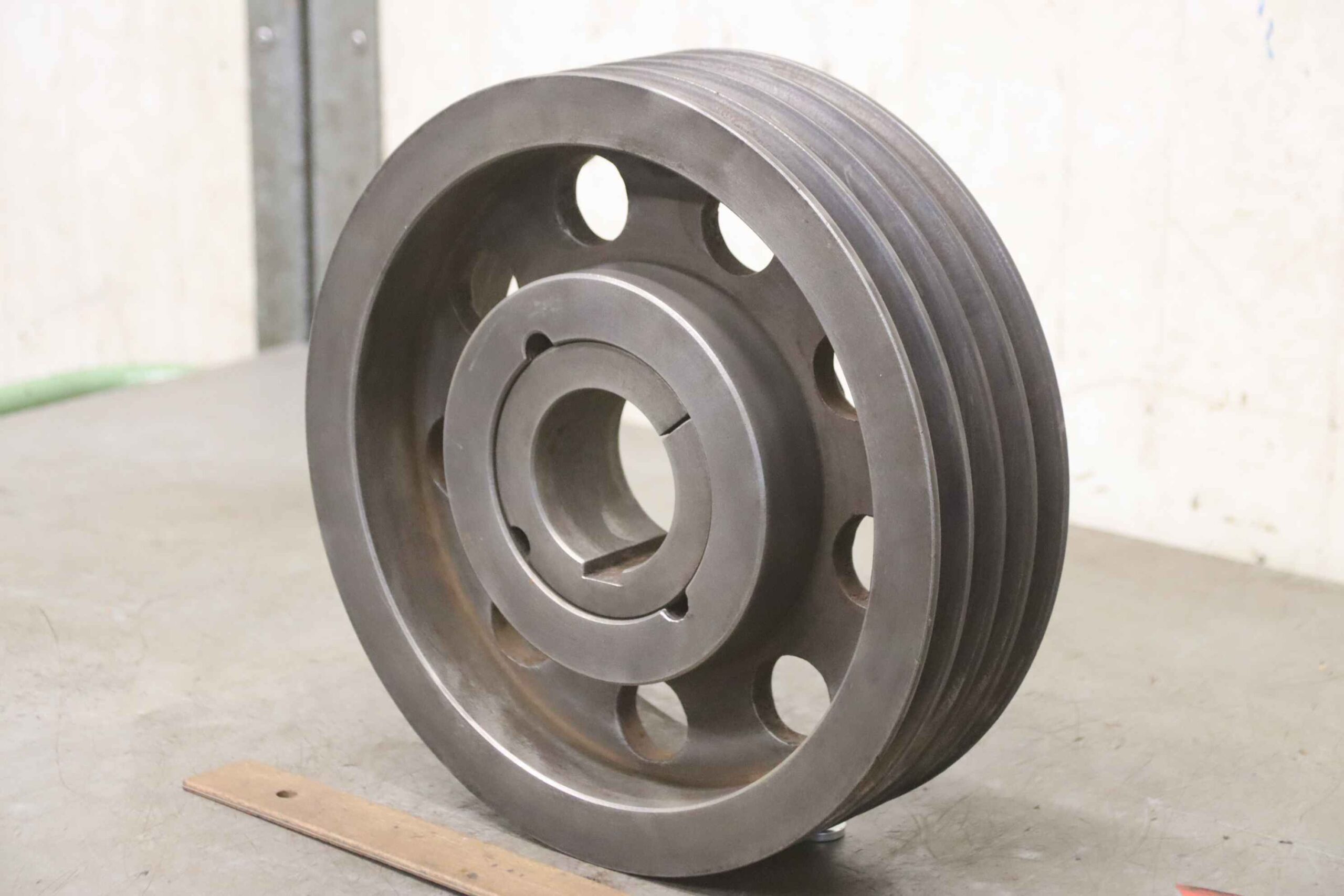 Keilriemenscheibe 4-rillig von unbekannt - SPB 280-4 (17 mm)