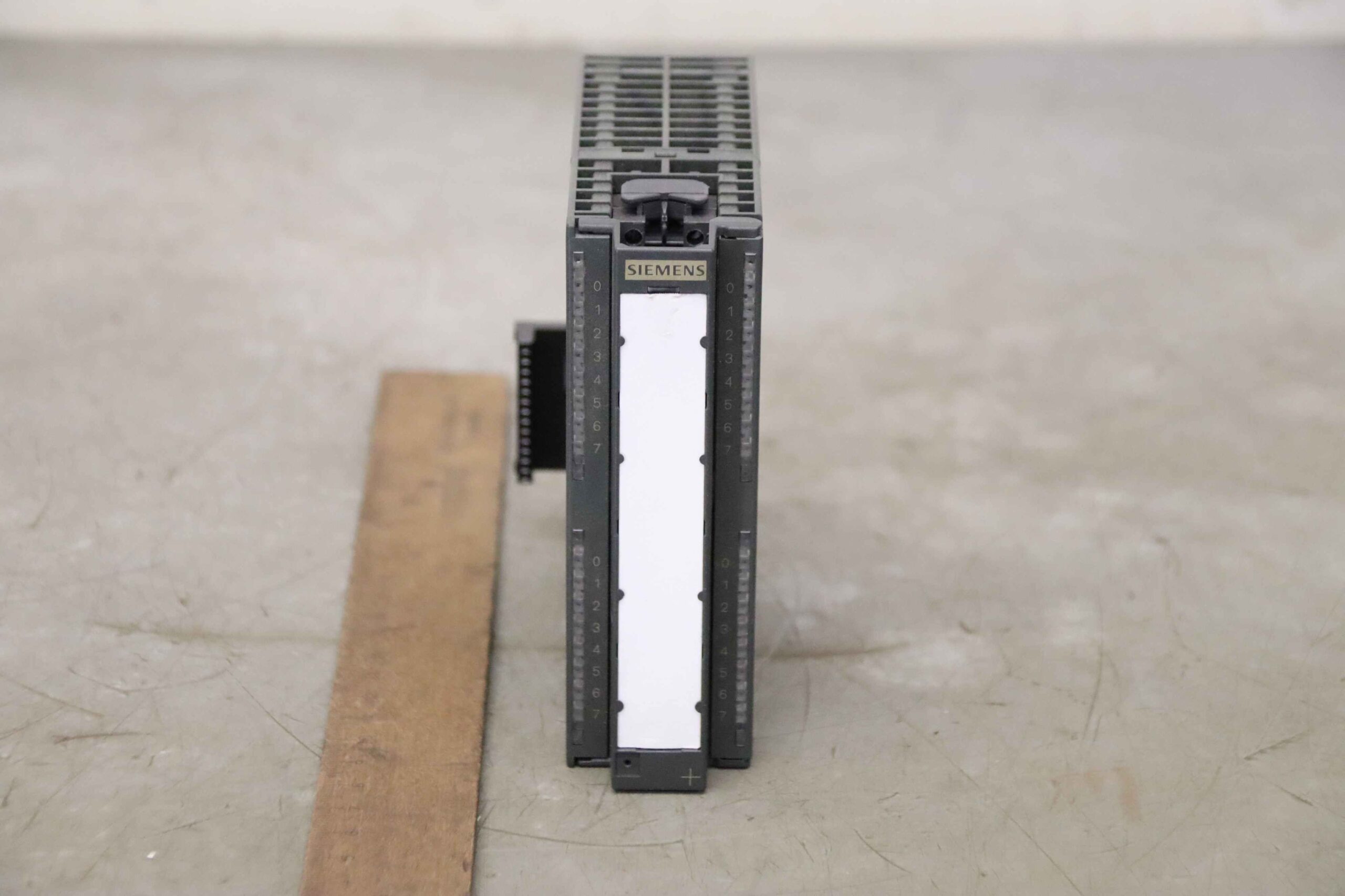 Digitalausgabe von Siemens - 6ES7 322-1BL00-0AA0 – Bild 3