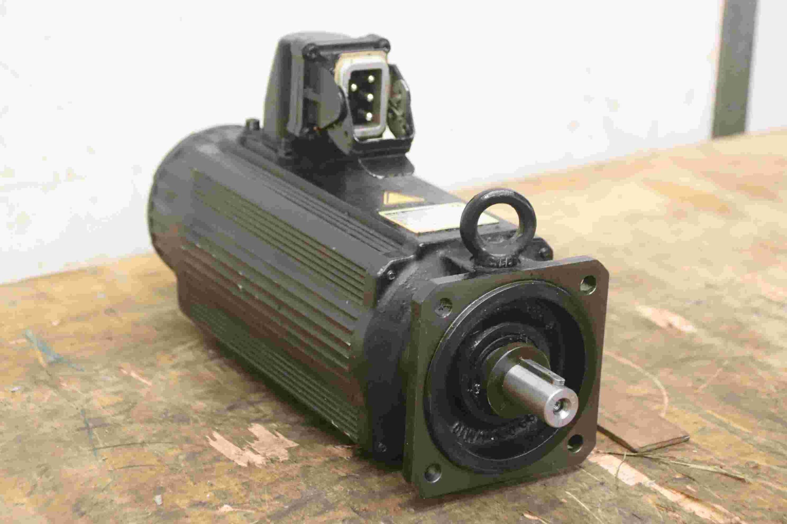 Servomotor 3000 U/min von SEW-Eurodrive - CFM71L/TF/RH1M/SM50 – Bild 2