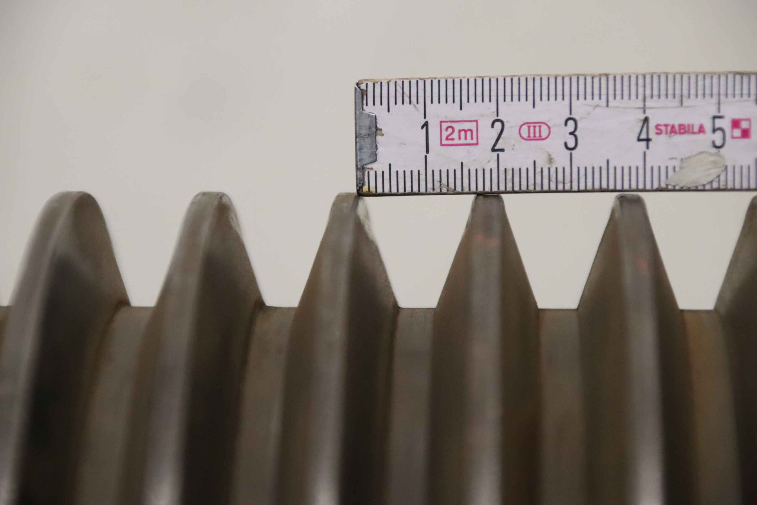 Keilriemenscheibe 8-rillig von Guss - SPC 210-8 (22 mm) – Bild 4