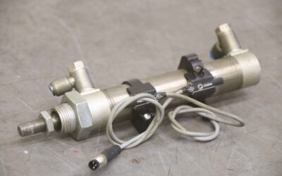 Alternative view of Pneumatikzylinder mit Näherungsschalter von Festo - DSNU-32-125-PPS-A