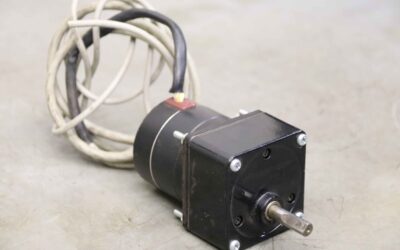 Alternative view of Servomotor von isert-electronic Oriental Motor - 3465  2GK9K