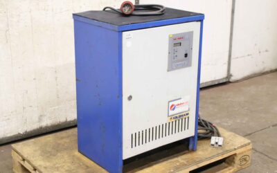 Alternative view of Ladegerät für Stapler 36 V/80 A von Oldham - High Power III 36-80