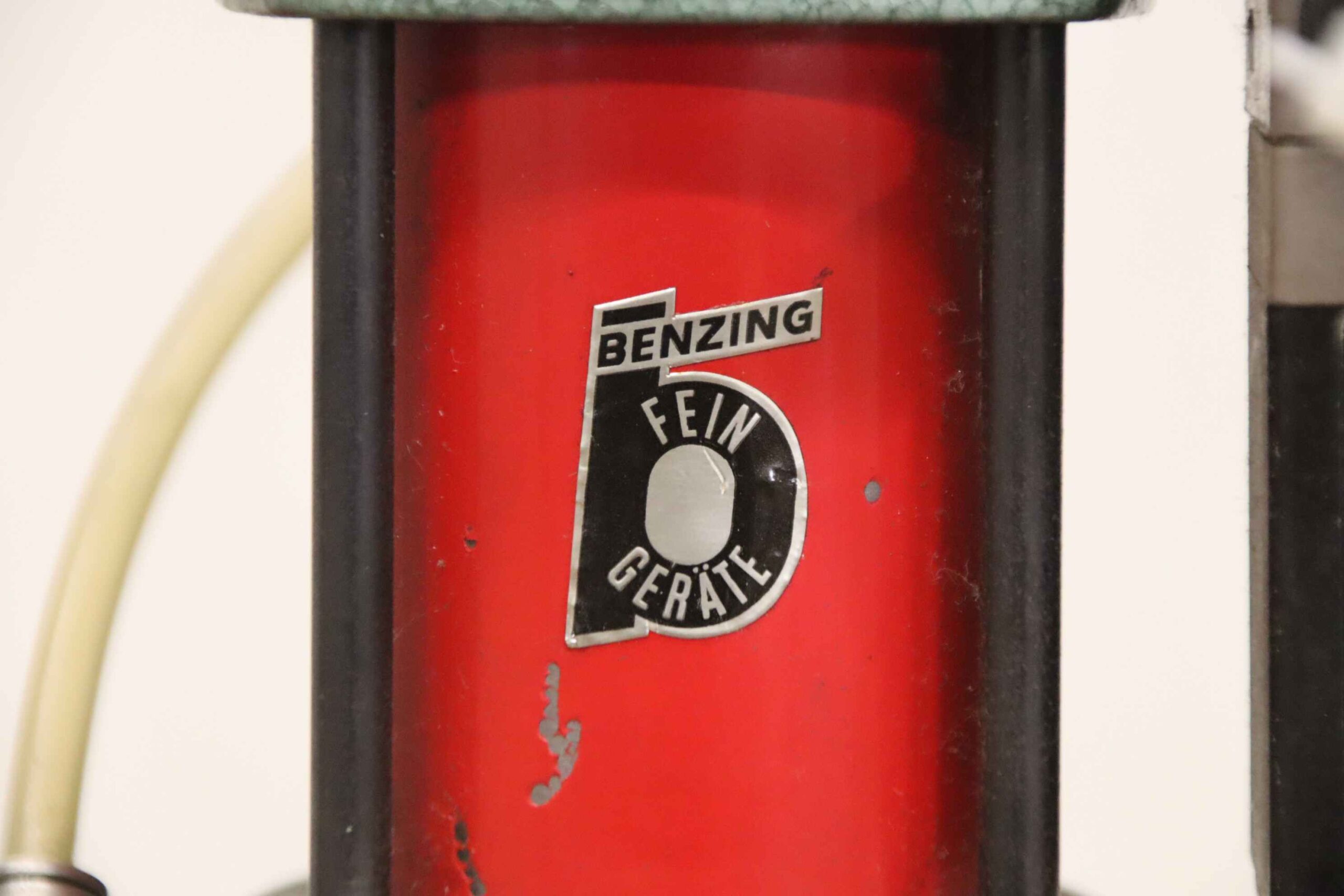Schneidvorrichtung von Benzing - pneumatisch – Bild 13