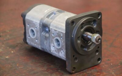 Alternative view of Doppelte Hydraulikpumpe von Bosch - 0 510 900 006  1517 222 377