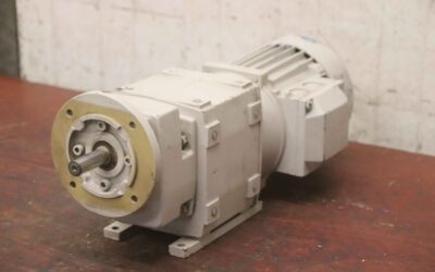 regelbarer Getriebemotor 0,37 kW 64-641 U/min von Stöber Loher - RD11-1003 M2AA071A