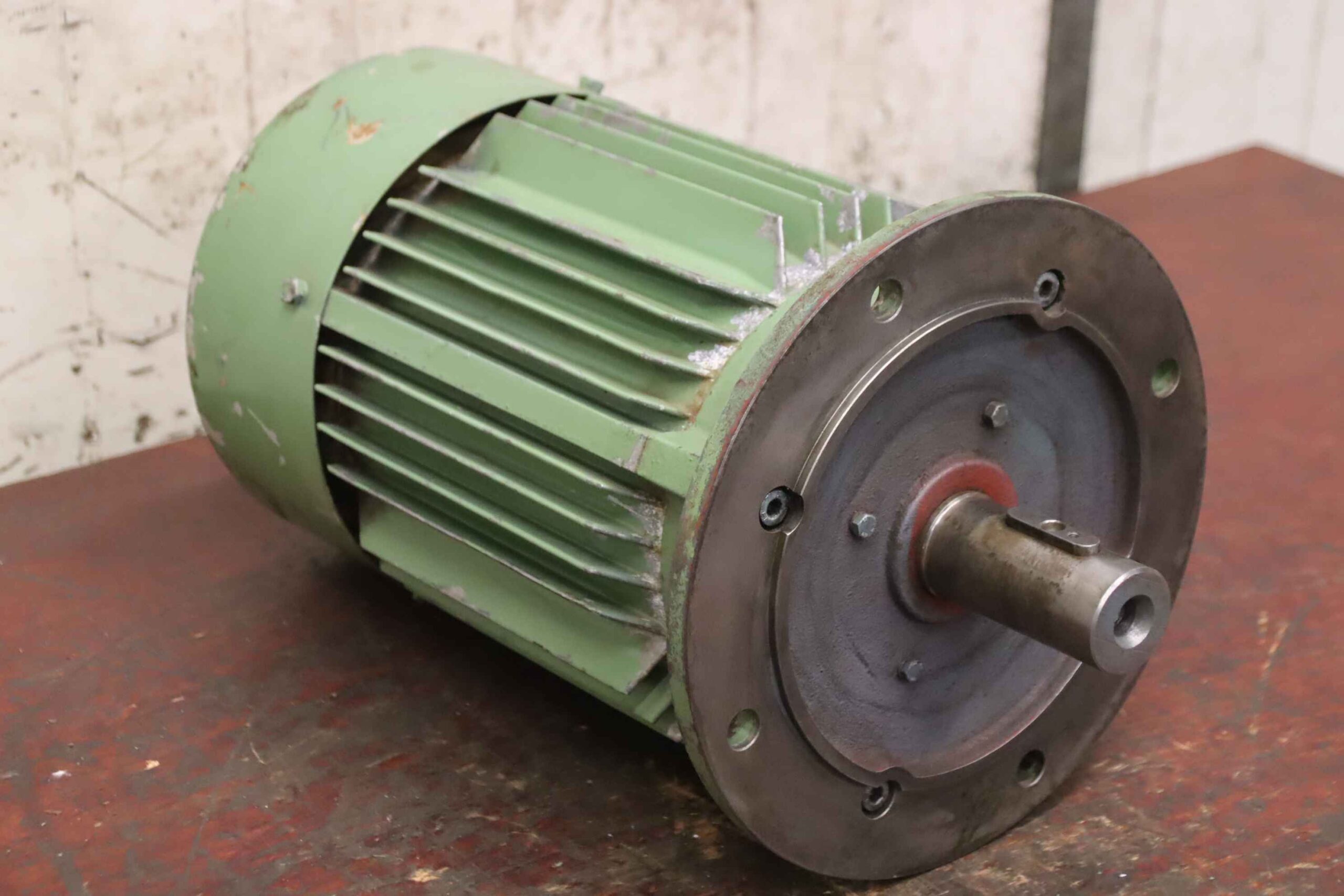 Elektromotor 9,2 kW 2840 U/min von ABM Greiffenberger - 3 DF 1/132 Sb-2 – Bild 2