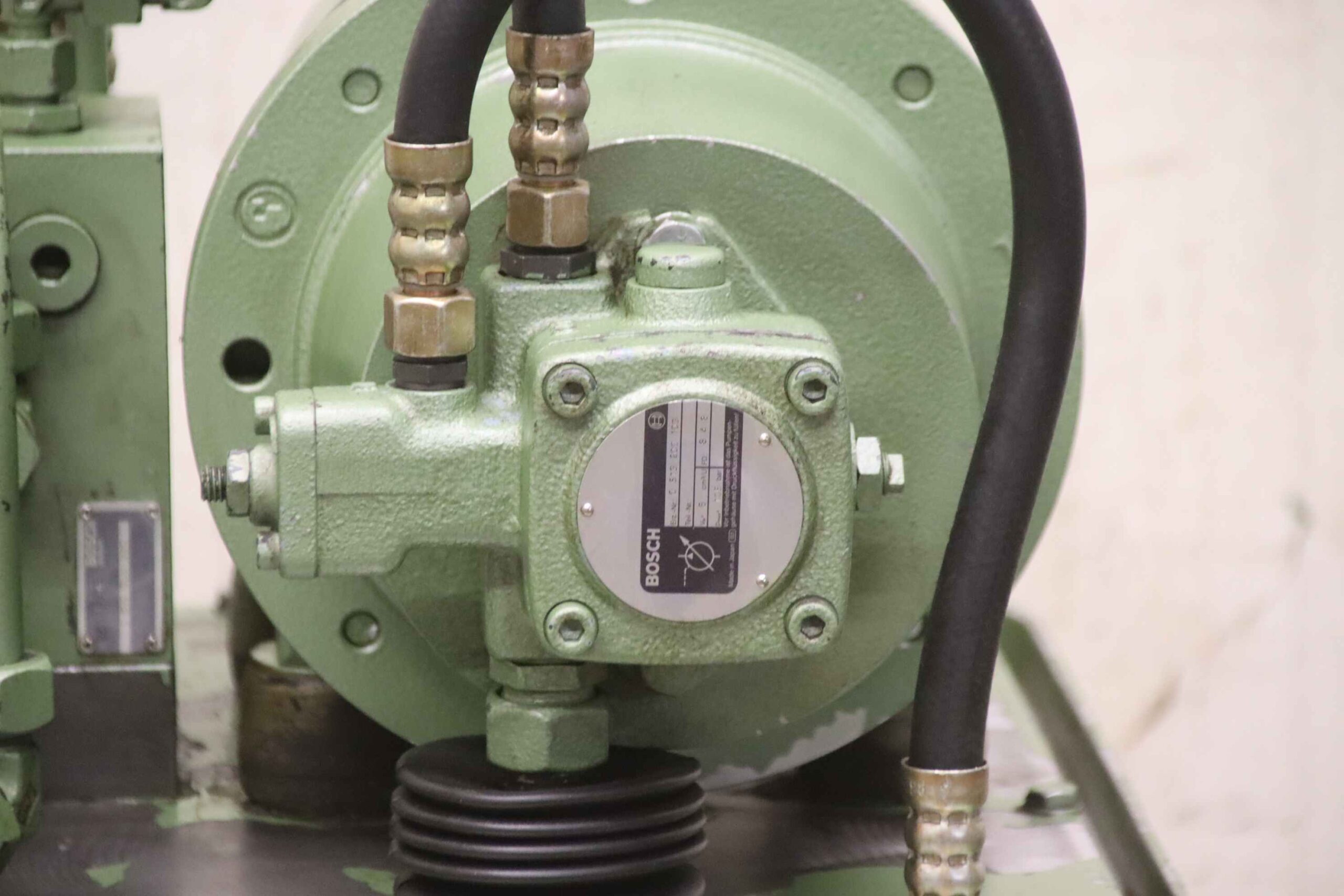 Hydraulikaggregat 2,2 kW 105 bar von Bosch - HY 1359 – Bild 10