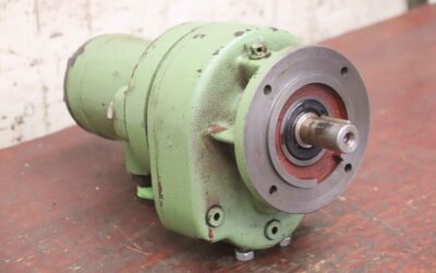 Alternative view of Hydraulikmotor von Danfoss Nord - OMP 50  151-0028 6  SK 01 F F